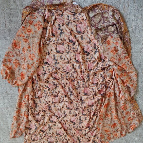 12th Tribe cover-up/robe size OS - Picture 9 of 9